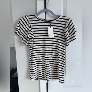 NWT Green Envelope Black/White Striped Short Ruffle Sleeves Top Women’s Size XS